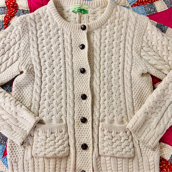 Shades of Aran Ireland Crew Neck Wool Cardigan Ladies Size Large Cream